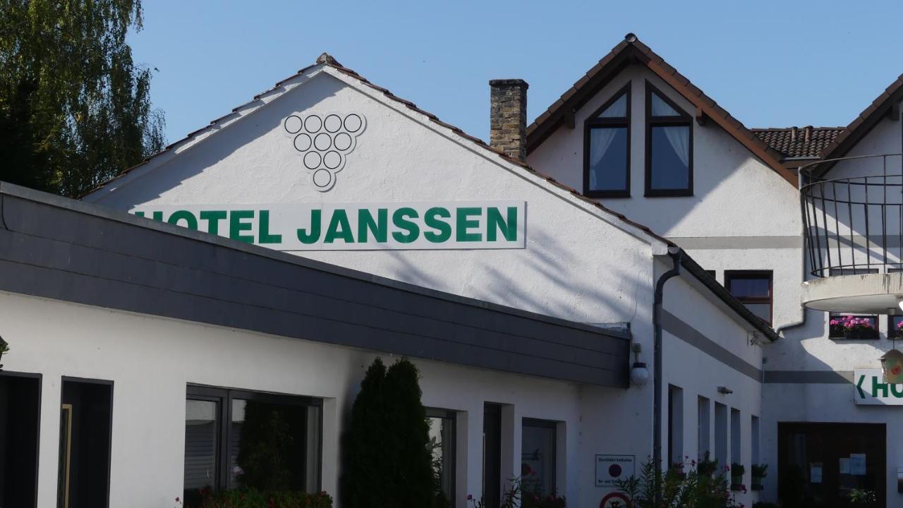 Hotel Janssen Bodenheim Exteriör bild