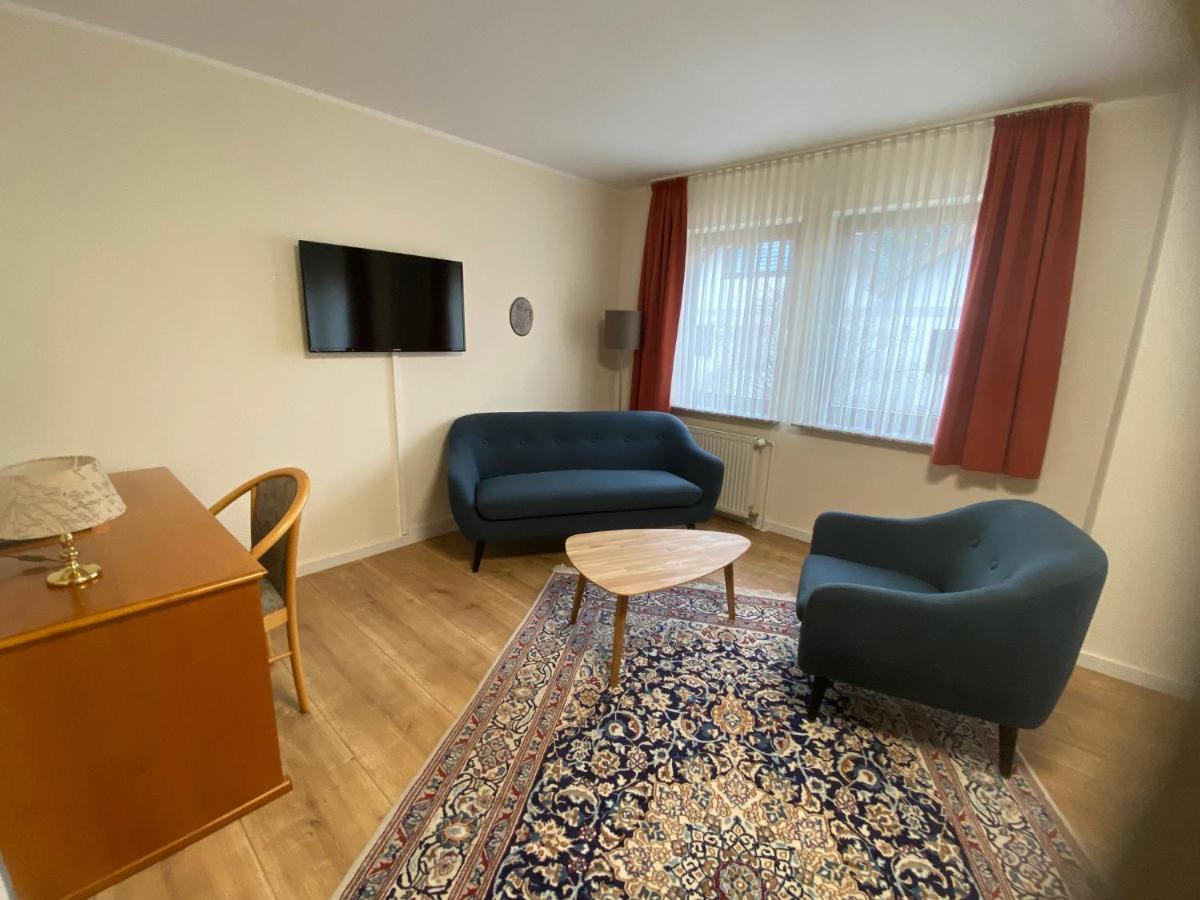 Hotel Janssen Bodenheim Exteriör bild